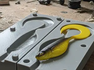 Custom 8cm "Embrion" Inspired Twist-Tail Mold
