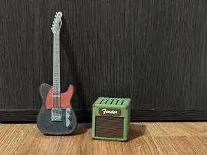 Fender Telecaster | 15 cm replica with strings