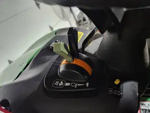 John Deere throttle lever