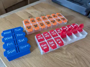 Pill Box Print In Place Hinged 7/4 Day AM/PM
