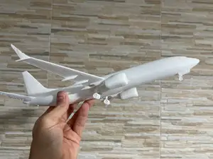 Boeing 737-8 max 200 Printable & Split Version