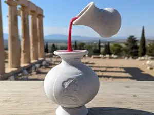 Eternal Pour – The Illusion of Endless Wine