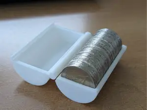 2 Euro Box