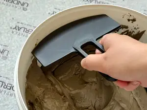 Curved Bucket Scraper Spatula