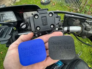 Cover for Garmin zumo XT / XT2 Motorcycle Mount