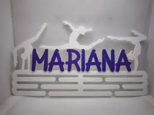 Mariana suporte medalhas ginástica acrobática