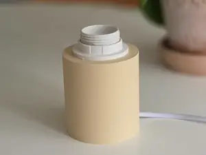 Lamp Base / Lamp Holder – Scalable Socket