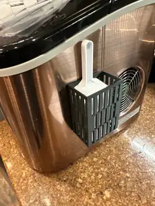 Scoop holder for Ice maker