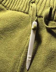 Threading needle