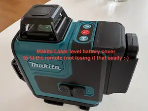 Makita laser level (battery cover for remote)