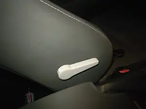 Lumbar adjustment handle Renault Megane 3