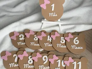 Plaquinhas de mêsversario ursinho