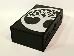 Box with sliding lid, for playing/tarot cards