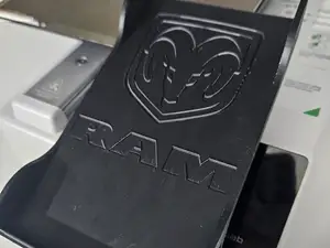 Phone stand 2 Dodge RAM