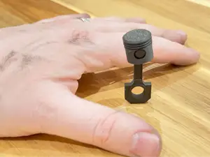 Piston Fidget
