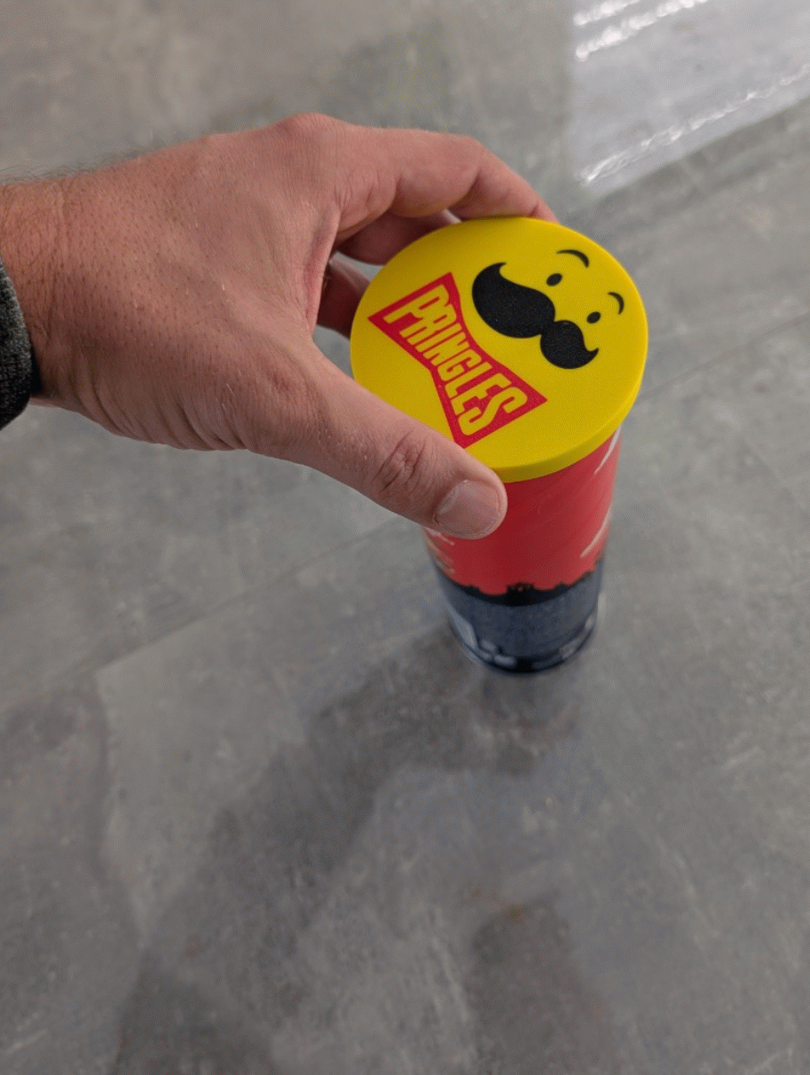Pringles Chip-Lifter