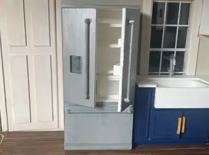 1:12 Scale Fridge