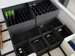 Gridfinity battery bins (AA; CR2032; LR44; ...)