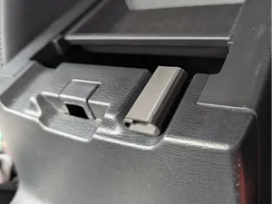 Mazda CX-5 (2019) Center Console Clip
