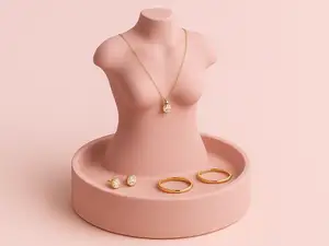 Minimalist Jewelry Bust Tray Elegant Display Stand