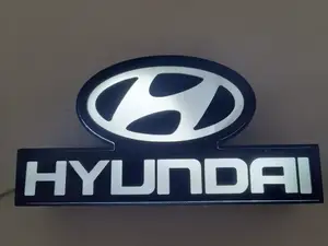 Hyundai lightbox