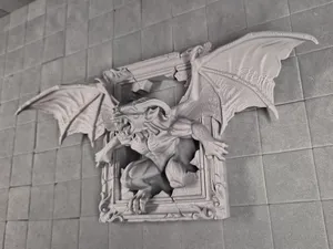 Out of the Frame – Gargoyle Sentinel