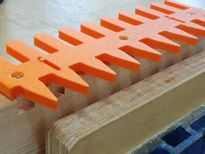 Adjustable Vice Dovetail and Box Joint Jig