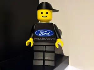 Ford Fusion Brickman 20cm Figur