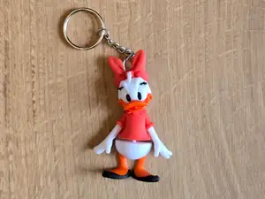 Daisy Duck flexi keychain
