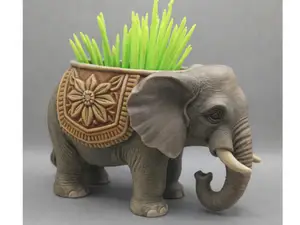 Elephant flowerpot