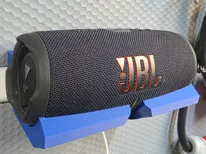 JBL Charge 5 Wandhalterung