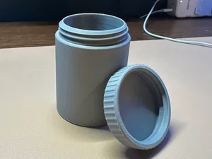 Jar / Bottle with threaded lid