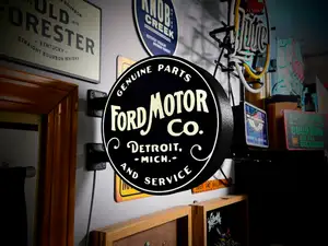 FORD SERVICE - 2-Sided Gas Station Lightbox Sign