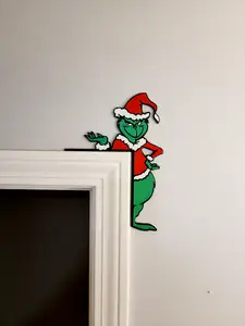 Standing Grinch Door Corner