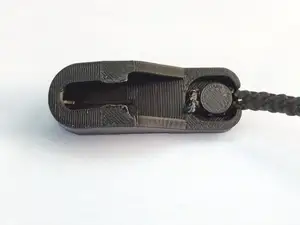 Mazda 3 Gen 2 parcel shelf rope clip