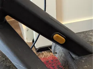 Navee S65 charging port cover