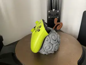 Gomu Gomu no mi controller holder