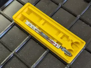 Gridfinity Jigsaw Blade Holder