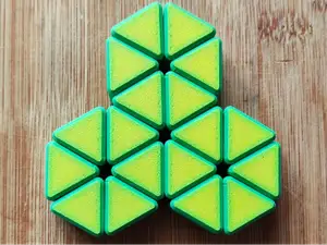 Articulated Triangles Fidget 18 Sectors 3 hexagon