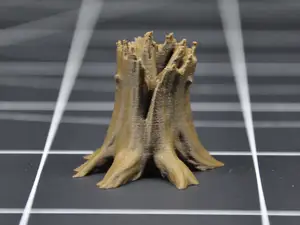 Stump of a broken dead tree - Miniature terrain