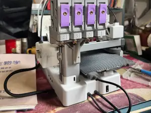A1mini后挂BMCU支架,不斜,不倒,就是板正的在后面挂着。规整!
