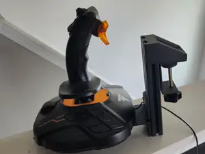 Thrustmaster T16000/Sol-R Desk Mount