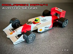 F1 McLaren MP4/4 1988 Ayrton Senna