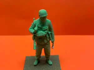 1/35 german paratropper