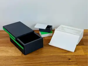 Tanky Slide Click Box in 11 Sizes - Spring Lock