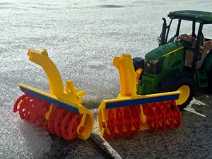 Kleine Schneefräse für Traktoren - Maßstab 1:16