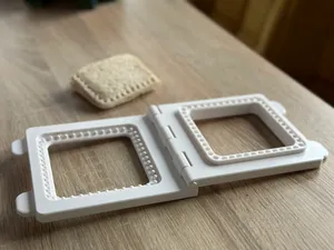 Sandwitch cutter and sealer also ravioli cookie