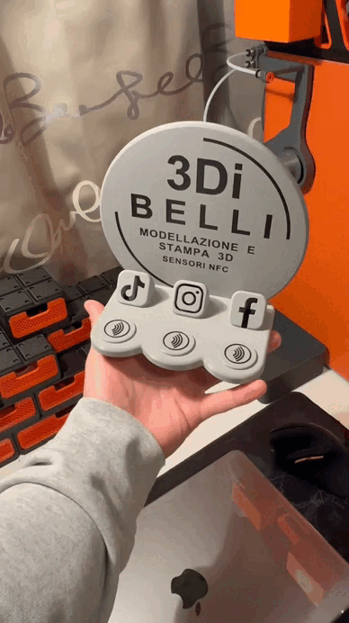 Supporto 3 NFC (TIKTOK, INSTAGRAM, FACEBOOK)