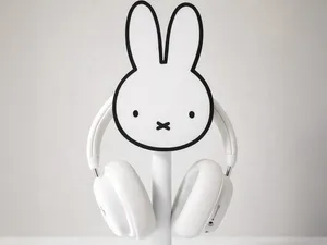 Soporte auriculares inspirado en Miffy