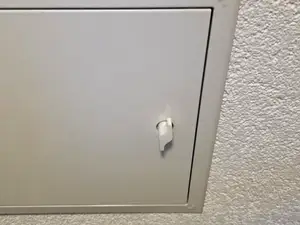 Schlüssel für Revisionsklappe / Wartungsklappe